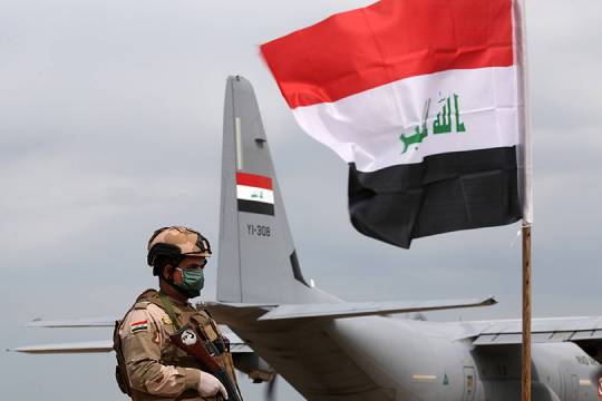 من يعتدي على هيبة وسيادة الدولة العراقية؟