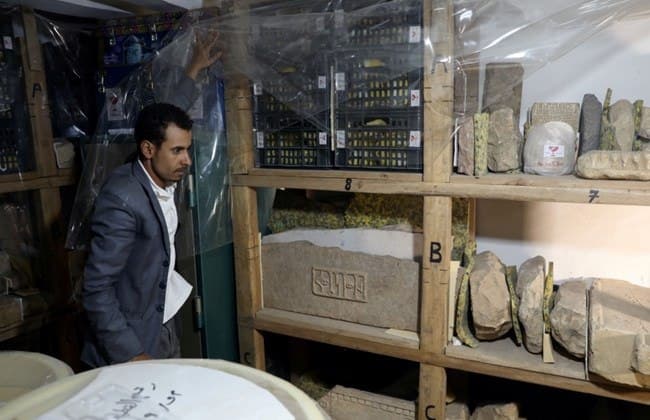 Yemenis Accuse Saudi Arabia of Looting And Smuggling Ancient Artefacts