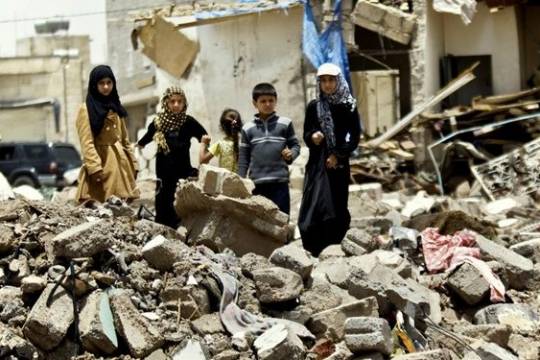 الدور الأمريكي الخبيث في الحرب اليمنية.. الرسائل والنتائج