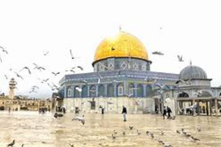 Al-Aqsa mosque is the first qibla of Muslim