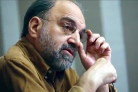 سلمان رشدی چه نوشت که باعث حکم ارتداد و دستور امام خمینی(ره) برای قصاصش شد؟