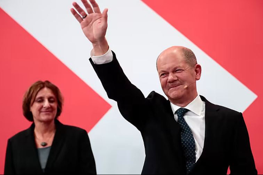 The giant awakens: Scholz and the rearmament of the German army; does history repeat itself?