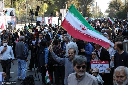 رسالة ملايين الإيرانيين الى الإستكبار العالمي