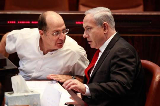 Former Israeli war minister declares war on Netanyahu