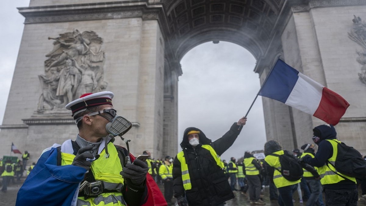 اعتراضات در اروپا علیه حمایت از جنگ اوکراین