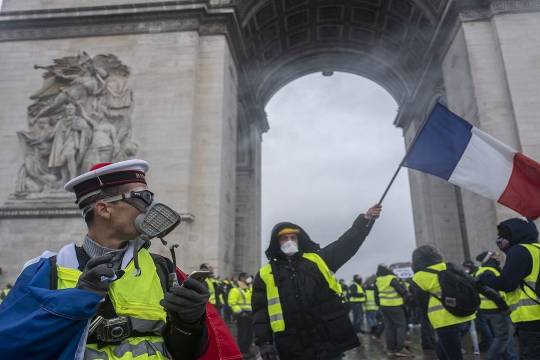 اعتراضات در اروپا علیه حمایت از جنگ اوکراین