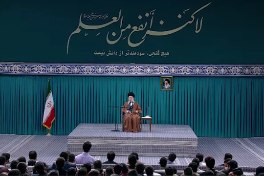 مجموعه ویدیو : رسانه‌های بدخواه اصرار دارند که ملت ایران از اعتقادات دینی