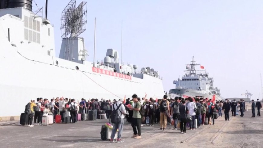 War Sudan, China sends ships to evacuate its citizens