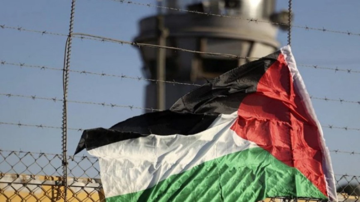 Palestinian prisoners on indefinite hunger strike