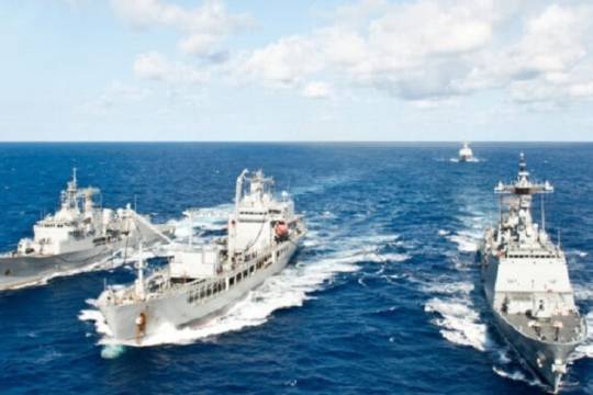 US and Canadian warships in the Taiwan Strait