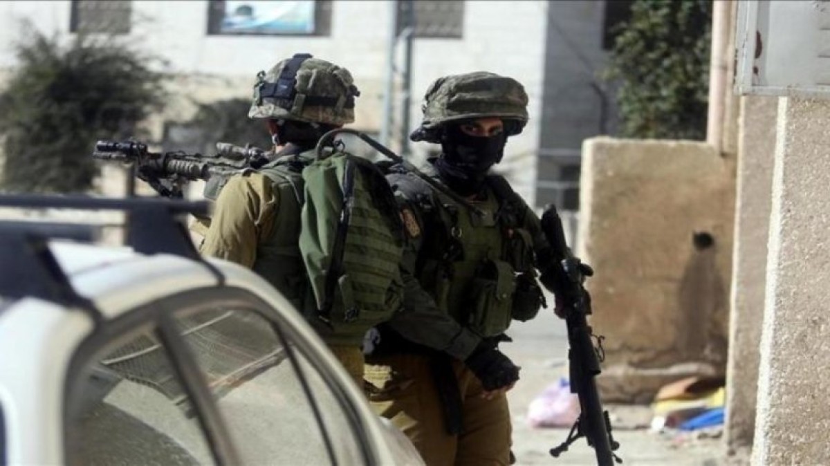 اشتباكات وإصابات خلال اقتحام الصهاينة مخيّم بلاطة شرق نابلس