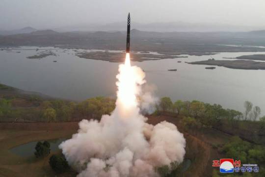 Brewing Tensions in East Asia: Is the Korean Peninsula on the Brink of Nuclear War?