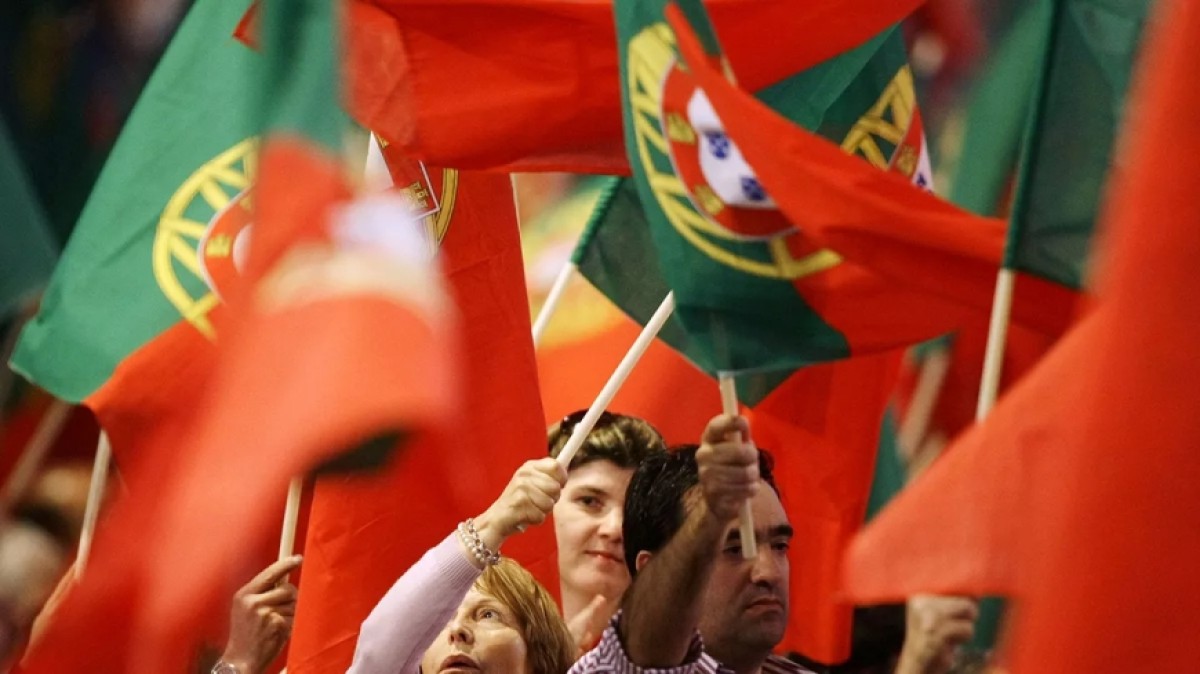 فتح سنگر به سنگر راست افراطی، این بار پرتغال!