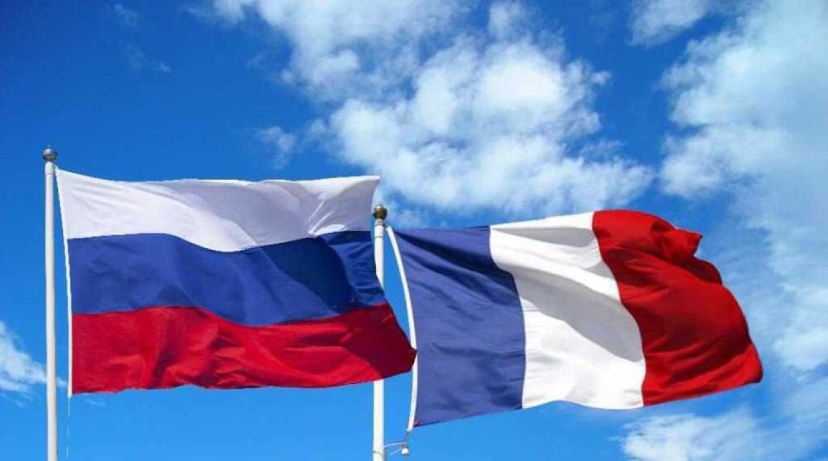 روابط روسیه و فرانسه در چه مسیری قرار دارد؟