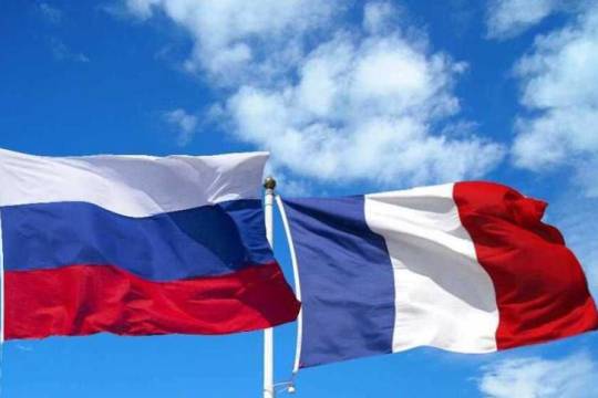 روابط روسیه و فرانسه در چه مسیری قرار دارد؟