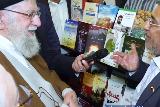گفتگوی متفاوت ناشر اهل یمن با امام خامنه‌ای