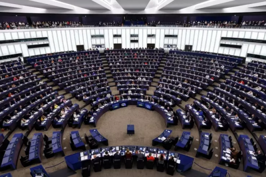 پارلمان اروپا و آغاز اختلافات!