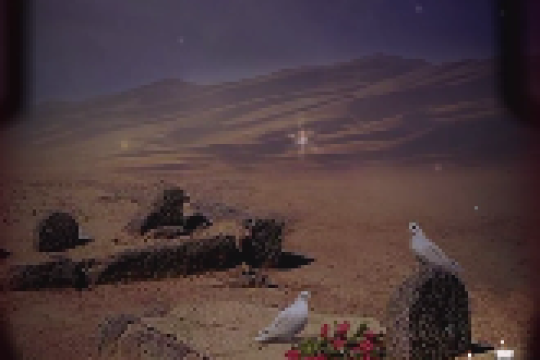 سنگهاى زیربناى اسلام سه چیز است