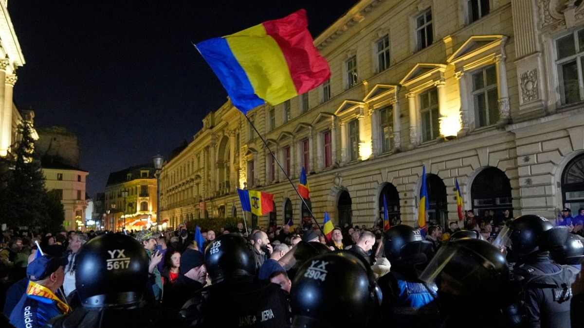 عبور از بحران؟