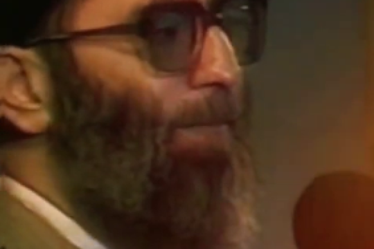 در کنار مردم فلسطین هستیم