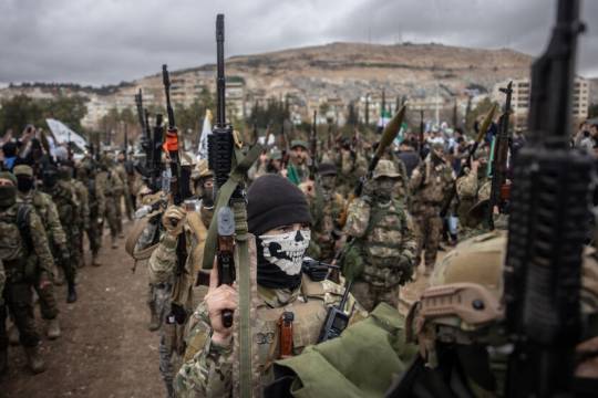 المقاتلين الأجانب وتبعات انضمامهم لصفوف الجيش السوري