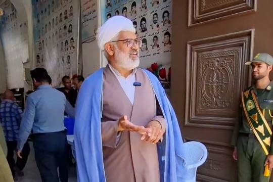 از سکوت تا مقاومت؛ واکنش واقعی مردم در برابر پرچم کودک‌کش