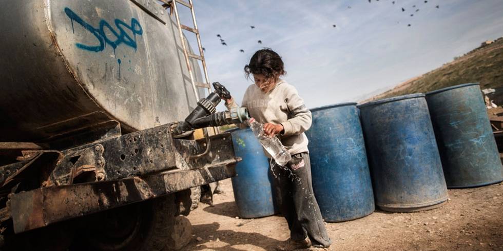 الاستعمار الصهيوني للمياه