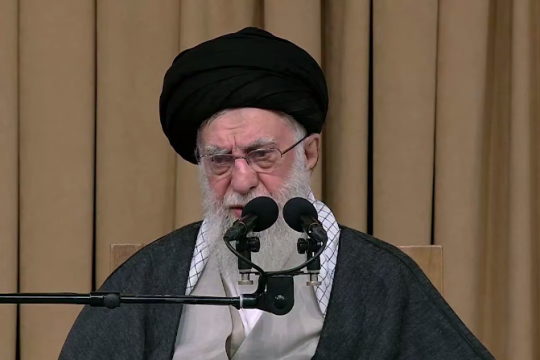 مجموعه ویدیو  : روحیه کار و تلاش را بر حالت نه جنگ و نه صلح غلبه بدهیم