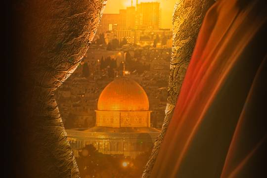 قدس مال ماست، فلسطین مال ماست و ما تا آزادی آن از پای نخواهیم نشست