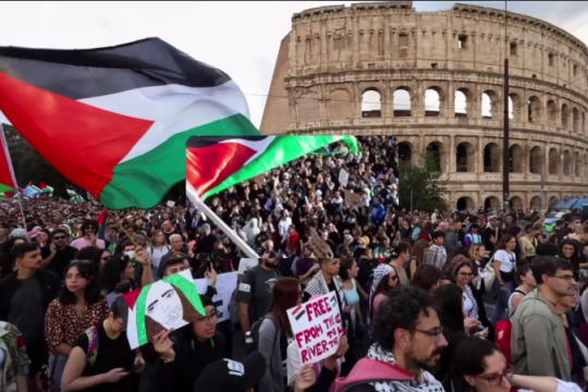 طوفان الاقصی توطئه بزرگ علیه فلسطین را خنثی و قدس را به مساله اول جهان تبدیل کرد