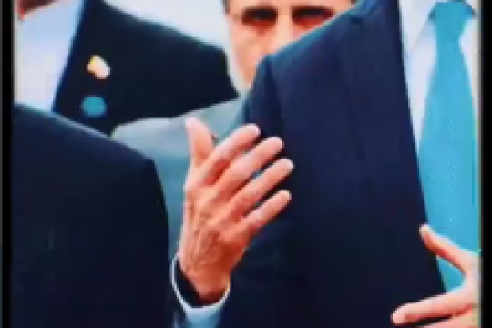 مجموعه استوری موشن : مذاکره با امریکا هیچ تاثیری در رفع مشکلات کشور ندار‌د