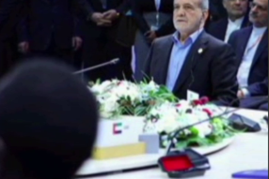 همه‌چیز را در سبد غرب نگذاریم!