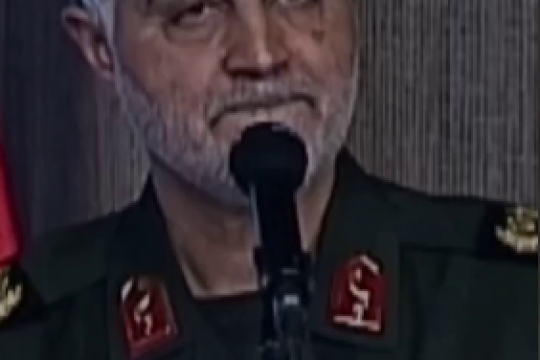 روایتی تکان دهنده از رهبر انقلاب و حاج قاسم، درباره جوانانی که در دفاع مقدس