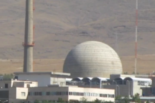 افتخار کردن به بمباران صنعت هسته‌ای ایران مدعی از بین بردن آن شده بود