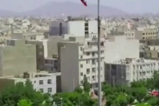 مبارزه ملت ایران با استکبار جهانی ناشی از چیست؟!