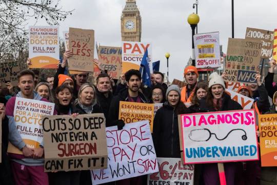 ویترینی به نام سیستم سلامت بریتانیا!