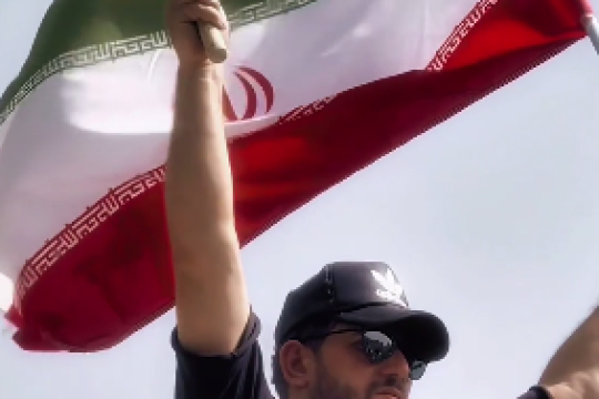 در برابر دشمن همه با هم باشیم، همانند جنگ ۱۲ روزه