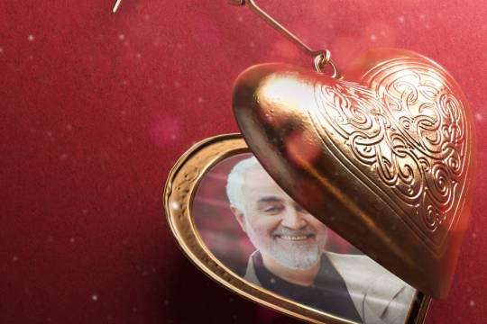 سلاح به دست گرفتم برای «دختر ۲ساله، کاپشن صورتی با گوشواره قلبی»