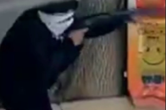 هدف دشمن کشتن مردم بیگناه بود