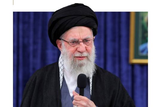 The street marches on 22nd of Bahman forces the enemies to retreat