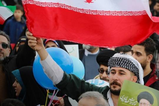 مجموعه پوستر :  ایران را سربلند و دشمن را مأیوس کردید