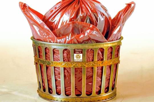 آن‌ها که به خیال خود برای ایران دل می‌سوزانند و به ادعای واهی برای ملت ایران غمناک‌اند